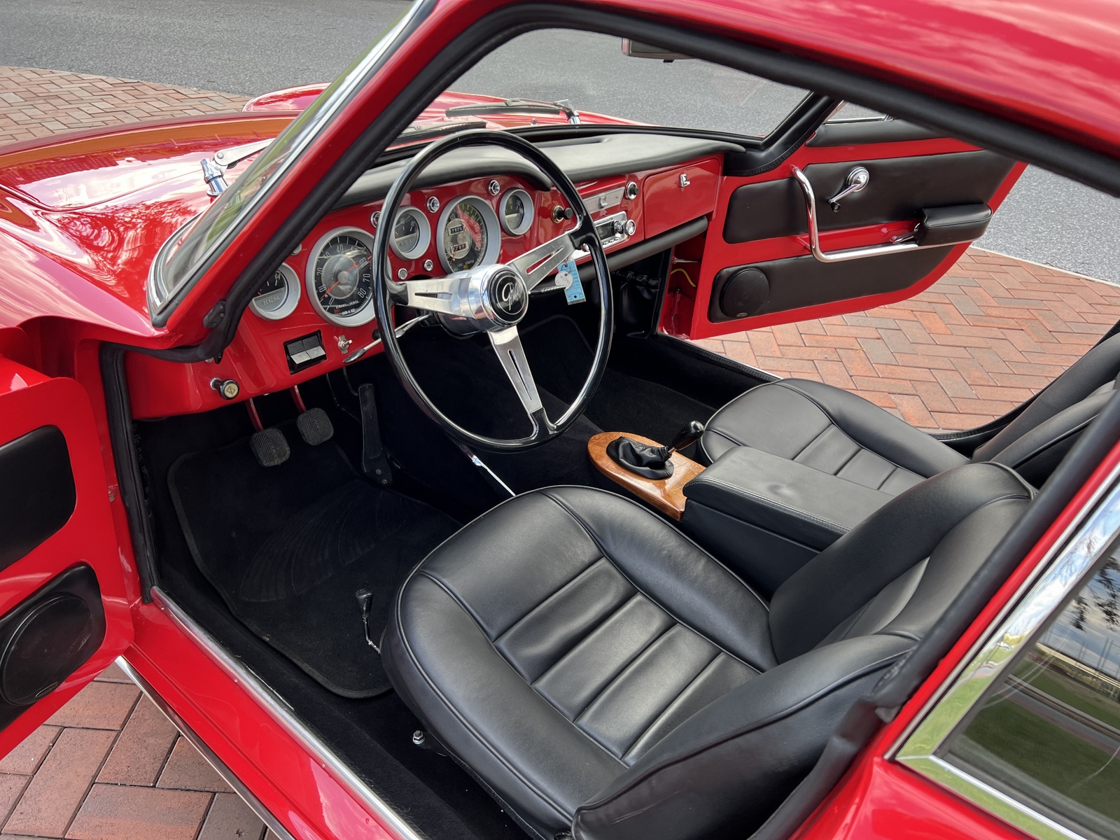 Ghia 1500 GT #0284987 - Photo 2