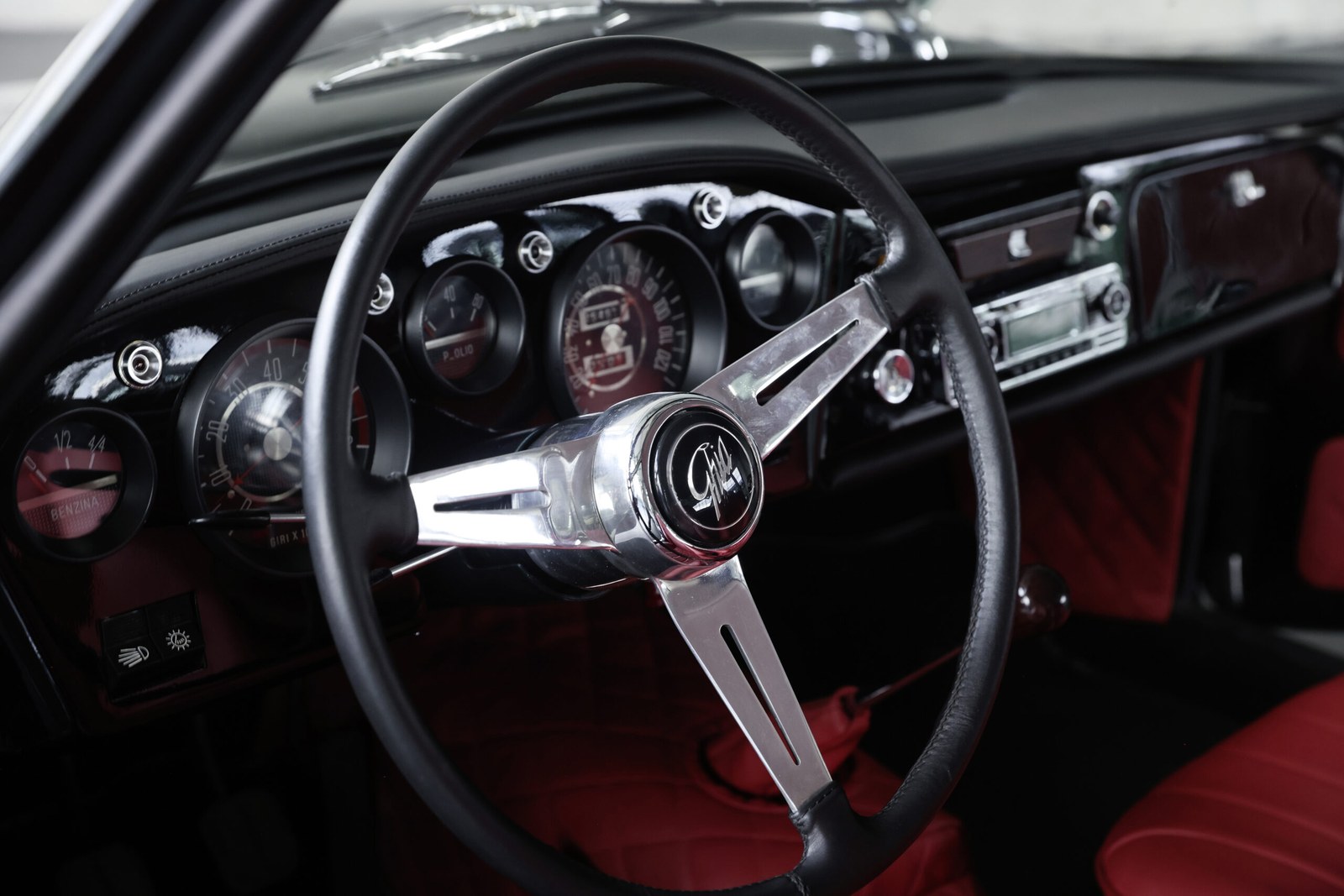 Ghia 1500 GT #0346460 - Photo 9