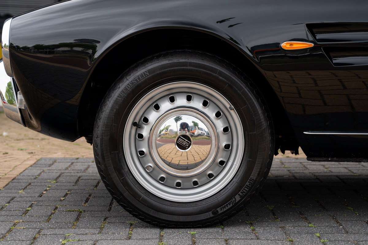 Ghia 1500 GT #0351837 - Photo 9