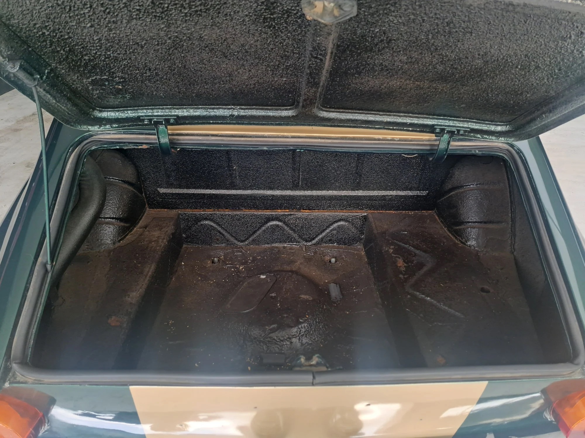 Ghia 1500 GT #0366157 - Photo 11